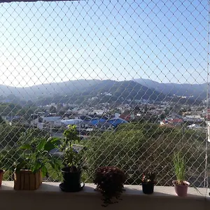 Apartamento Amplo, Arejado E Com ótima Localização , Florianópolis Brasil